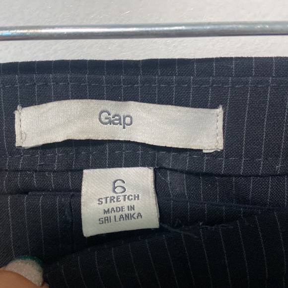 Gap black pinstripe skirt size US 6 - Picture 2 of 4